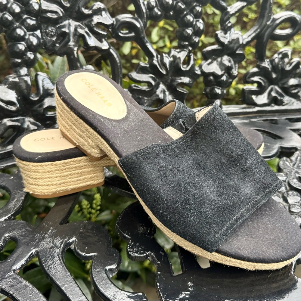 COLE HAAN suede/woven sandals